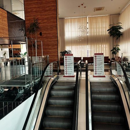 Trade Hotel Жуиз де Фора Екстериор снимка